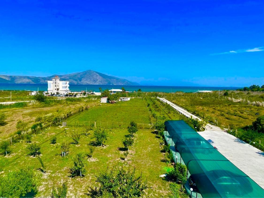 Kred Hotel Orikum Buitenkant foto