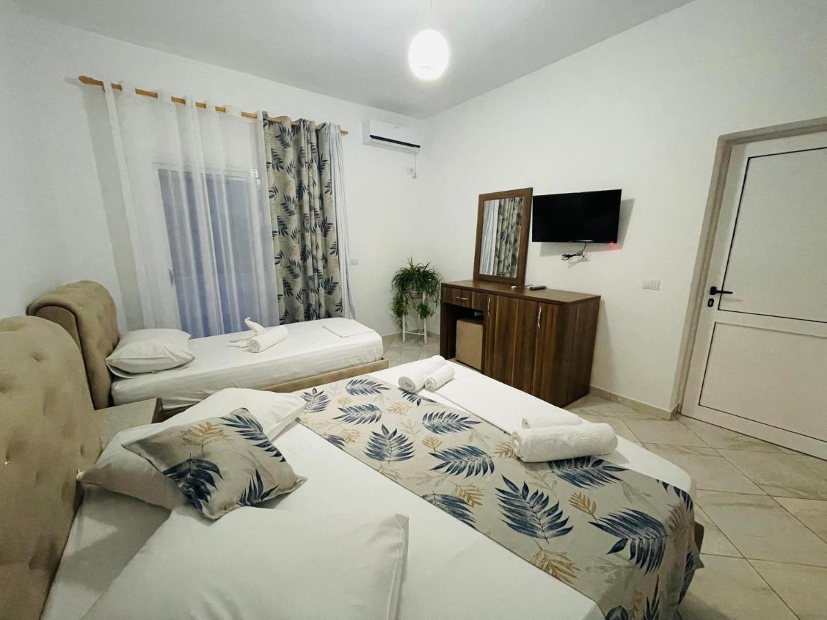 Kred Hotel Orikum Buitenkant foto