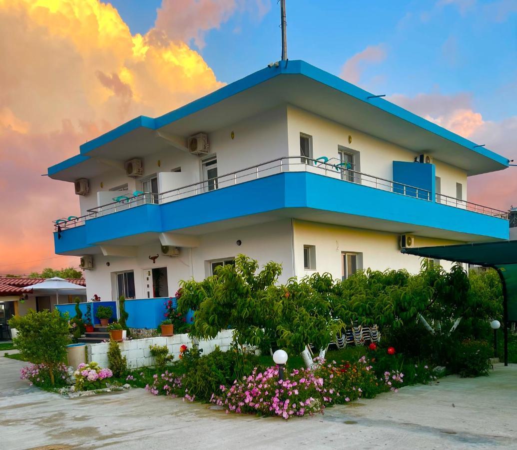 Kred Hotel Orikum Buitenkant foto
